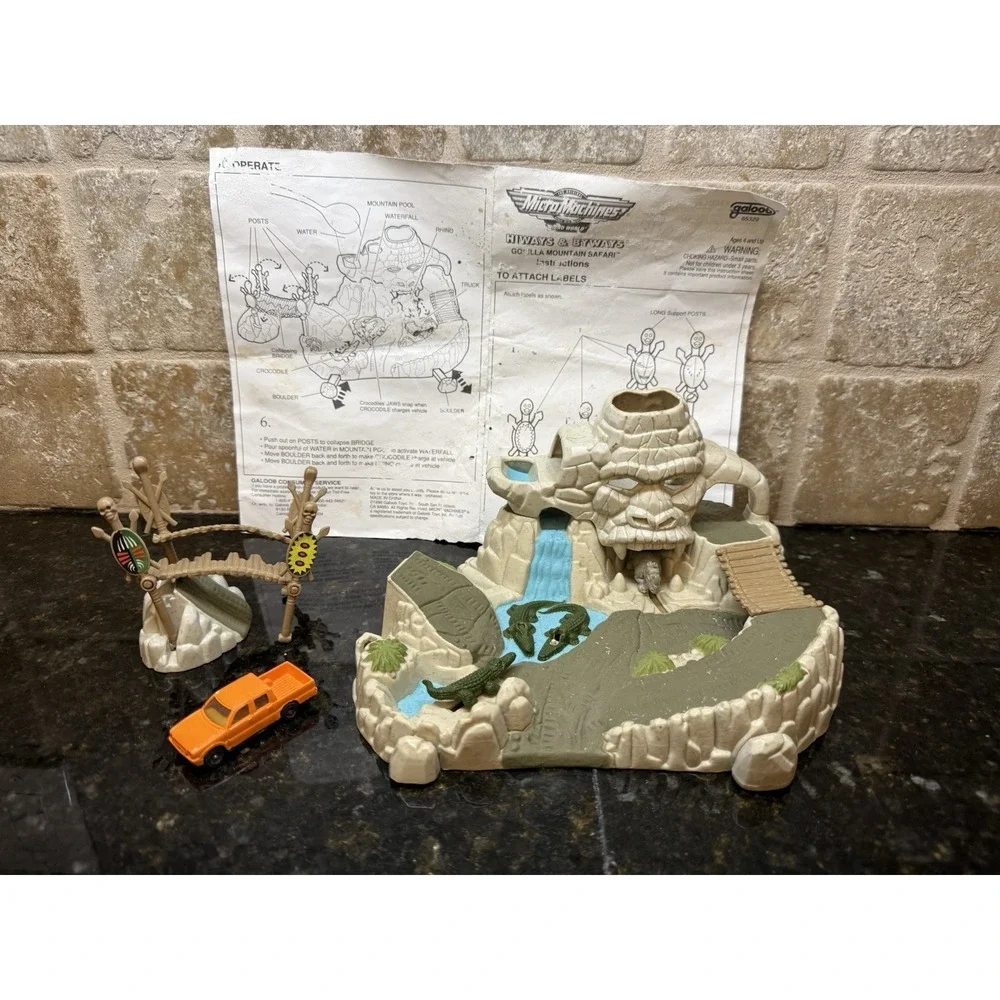 VTG Micro Machines VERY RARE Hiways & Byways Gorilla Mountain Safari Galoob 1998